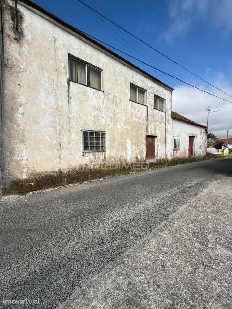 Armazém para Venda em São Jorge – Porto de Mós - Grande imagem: 2/21