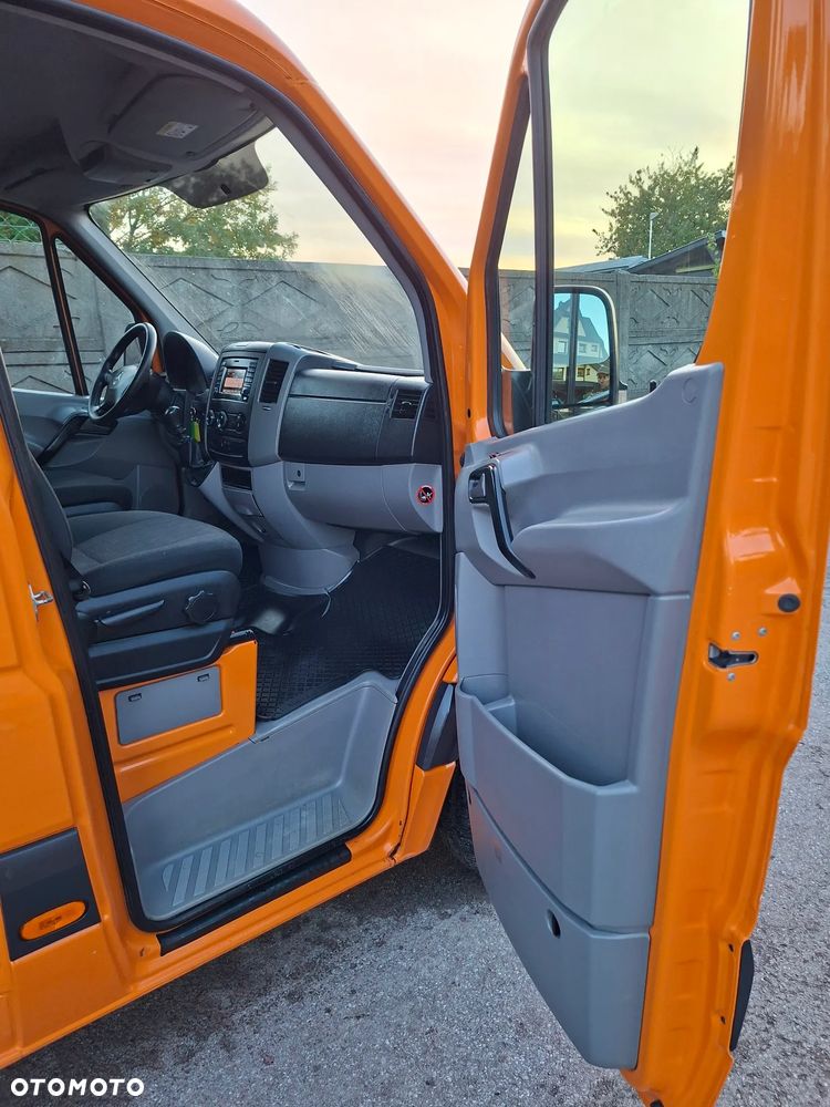 Mercedes-Benz Sprinter Brygadówka 6 osób - 27