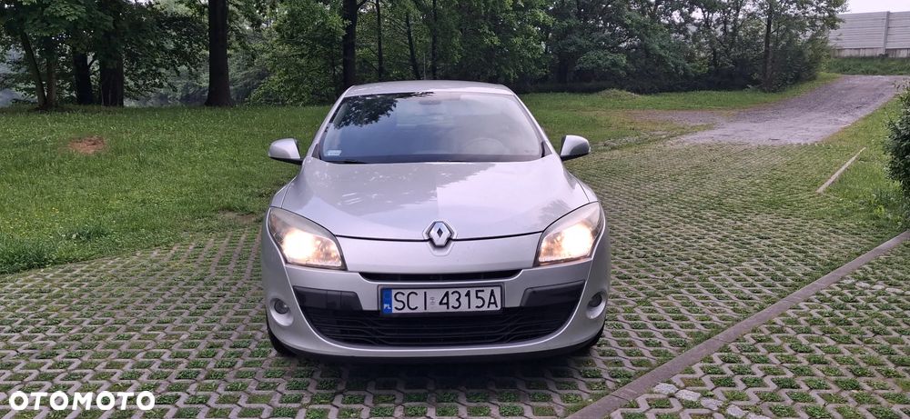 Renault Megane 1.6 16V Exception Euro5 - 6