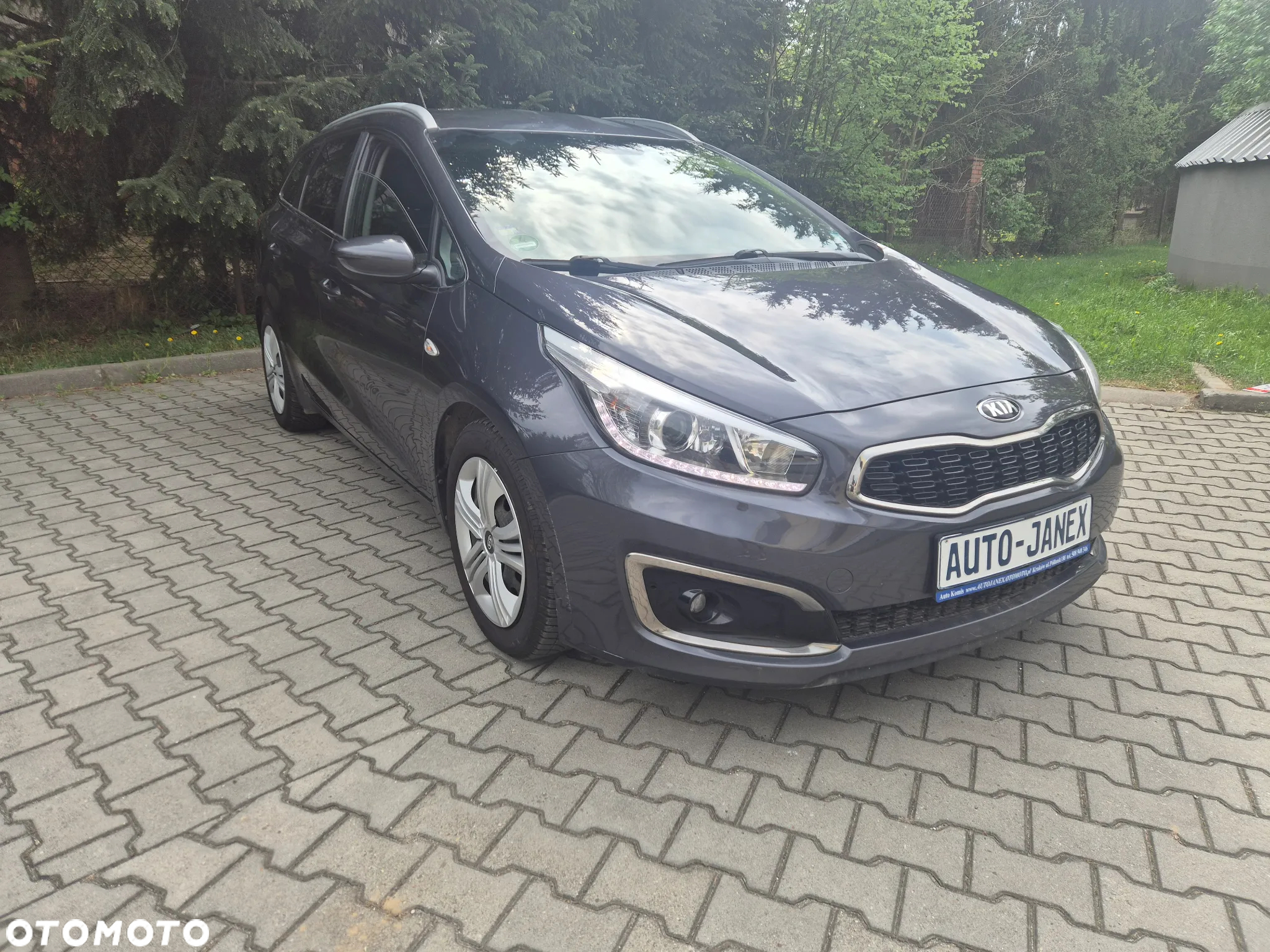 Kia Ceed 1.6 GDI ISG Dream-Team Edition - 3