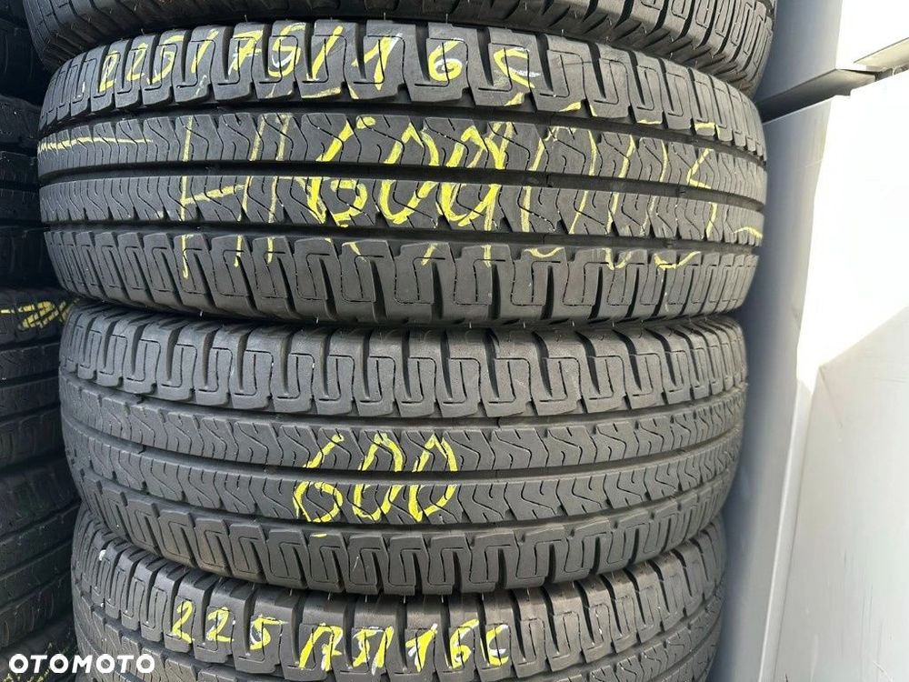 225/75/16C Michelin Agilis Camping_8mm_4szt_(600) - 3