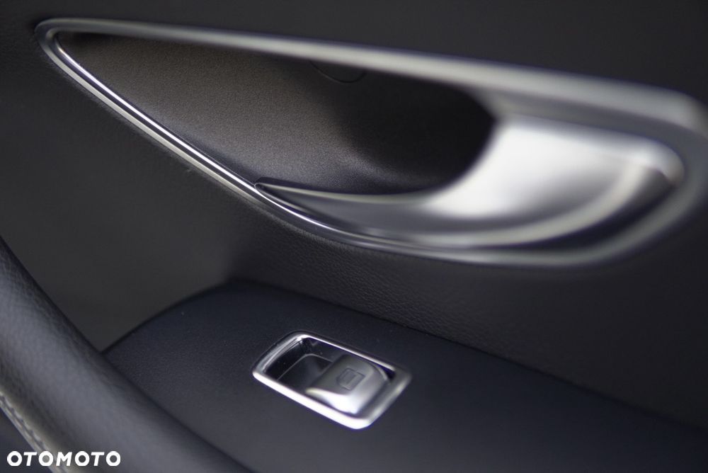 Mercedes-Benz Klasa E 350 9G-TRONIC - 17