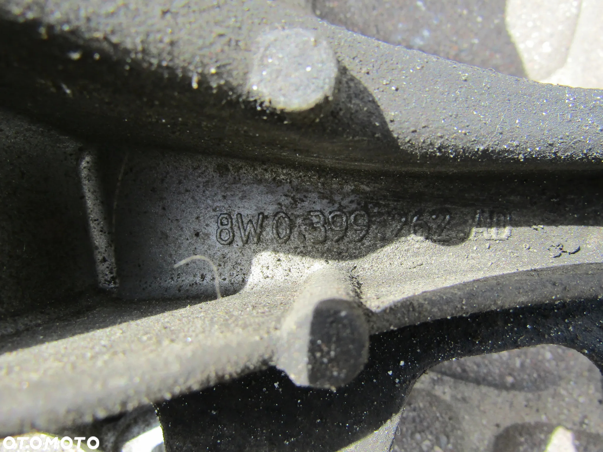 AUDI A4 B9 ŁAPA PODUSZKA  SKRZYNI 15 19R 1.4TFSI 8W0399262AD - 3