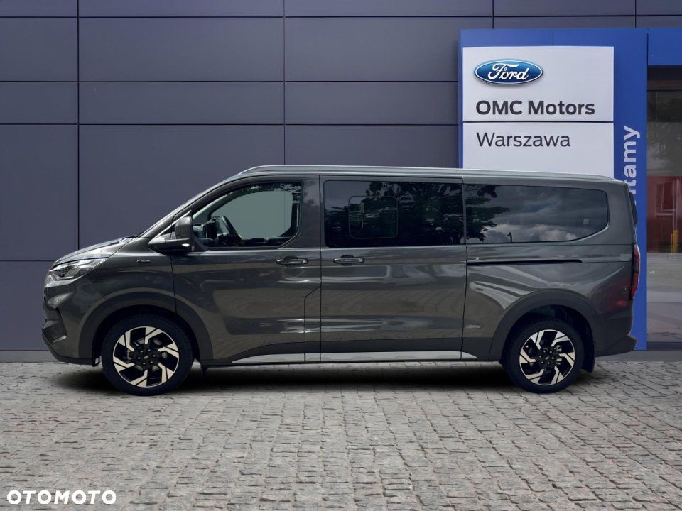 Ford Tourneo Custom - 2