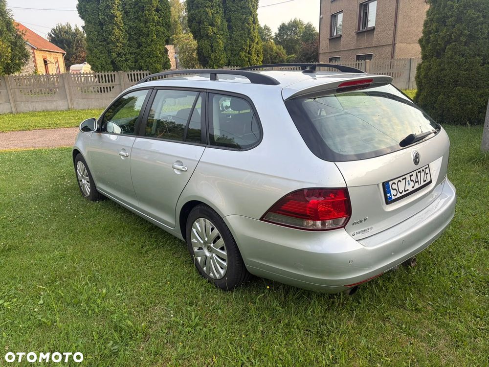 Volkswagen Golf 1.6 TDI DPF BlueMotion Technology Comfortline - 8