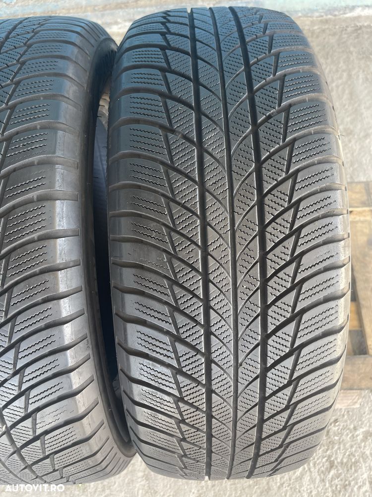 225/60R18 Bridgestone BLIZZAK LM001 - 2