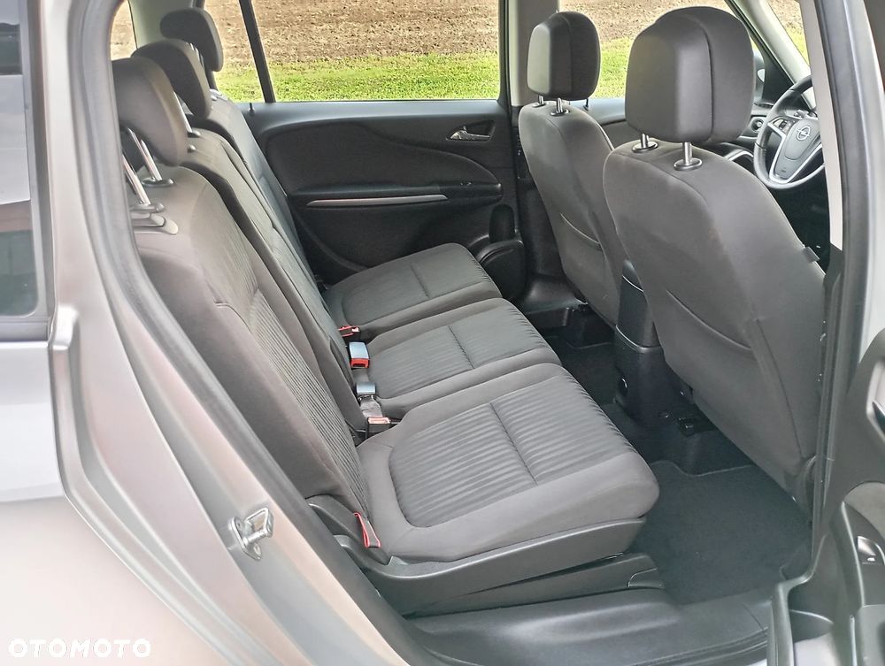 Opel Zafira Tourer 1.4 Turbo Innovation - 31