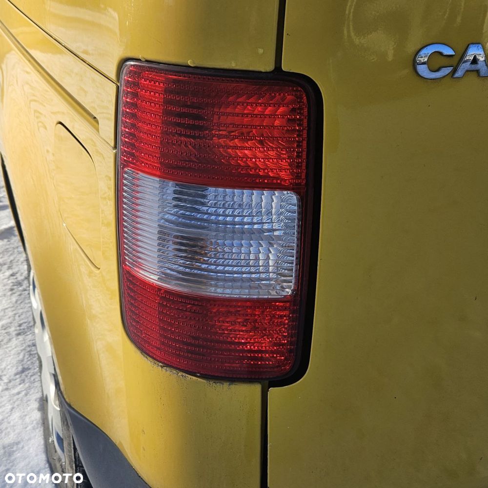 Volkswagen Caddy pojazd na części: maska, zderzak, drzwi, szyby, lusterka, chłodnica - 19