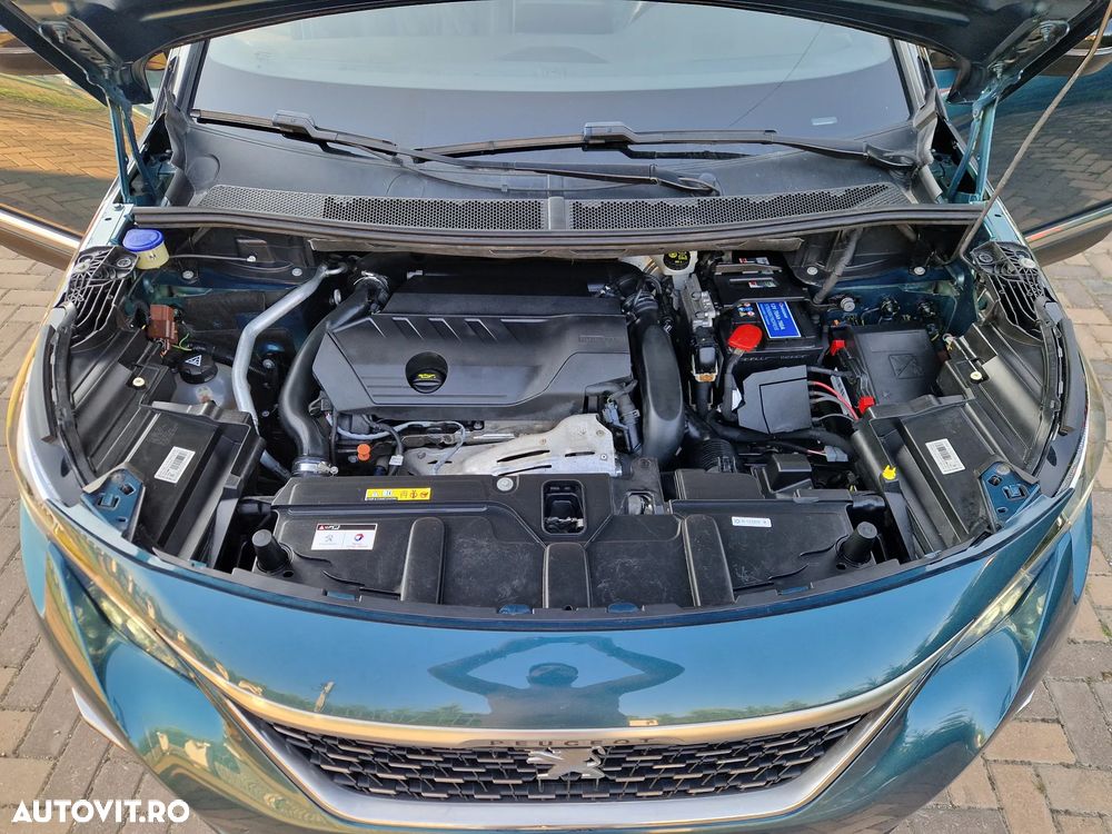 Peugeot 5008 1.6 Puretech Turbo s&s EAT8 GT-Line - 40