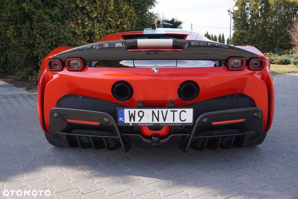 Ferrari SF90 Stradale - 6