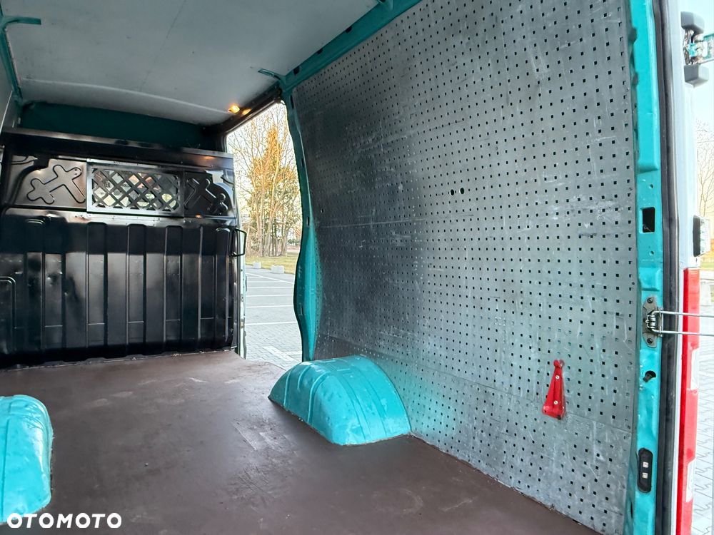 Iveco DAILY 35 - 20