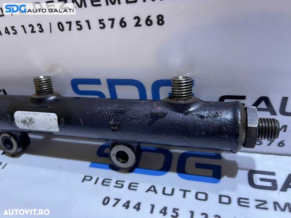 Rampa Presiune Injectoare Dreapta Land Rover Discovery 3 2.7 D 2004 - 2009 - 3