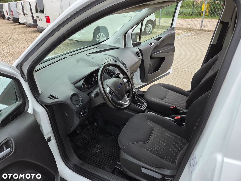 Ford Transit Courier Trend - 11