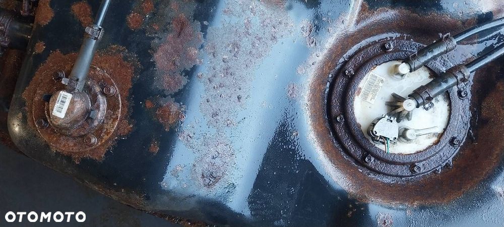 BAK ZBIORNIK PALIWA + POMPKA METALOWY SSANGYONG KYRON I 2.0 XDI - 2