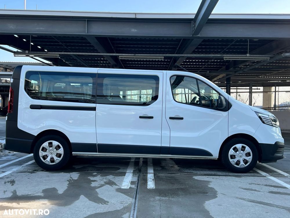Renault Trafic 2.0 Blue dCi 110 S&S L2 8+1 Life - 8