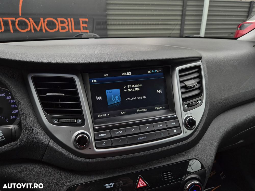 Hyundai Tucson blue 1.7 CRDi 2WD DCT Style - 23