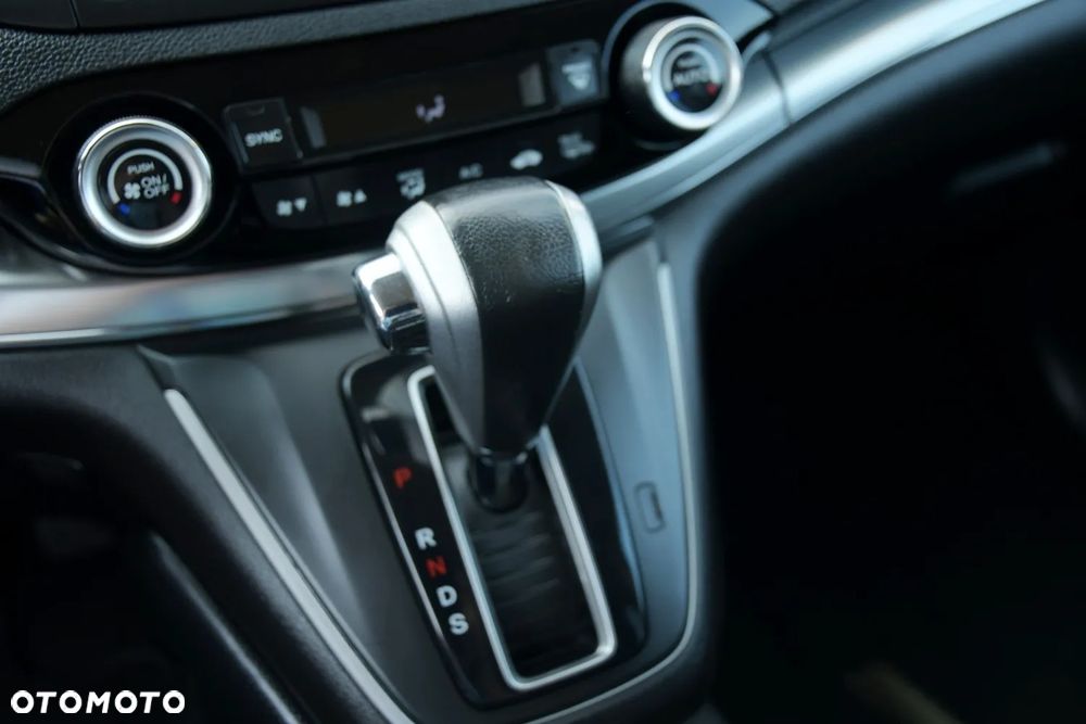 Honda CR-V 2.0i-VTEC 4WD Automatik Executive - 31