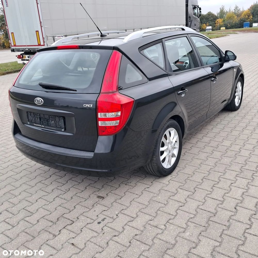 Kia Ceed 2008 photo 2