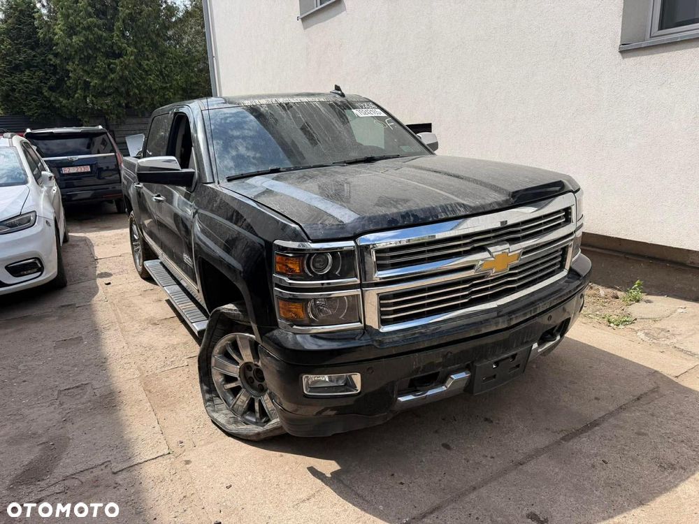 Chevrolet Silverado - 2