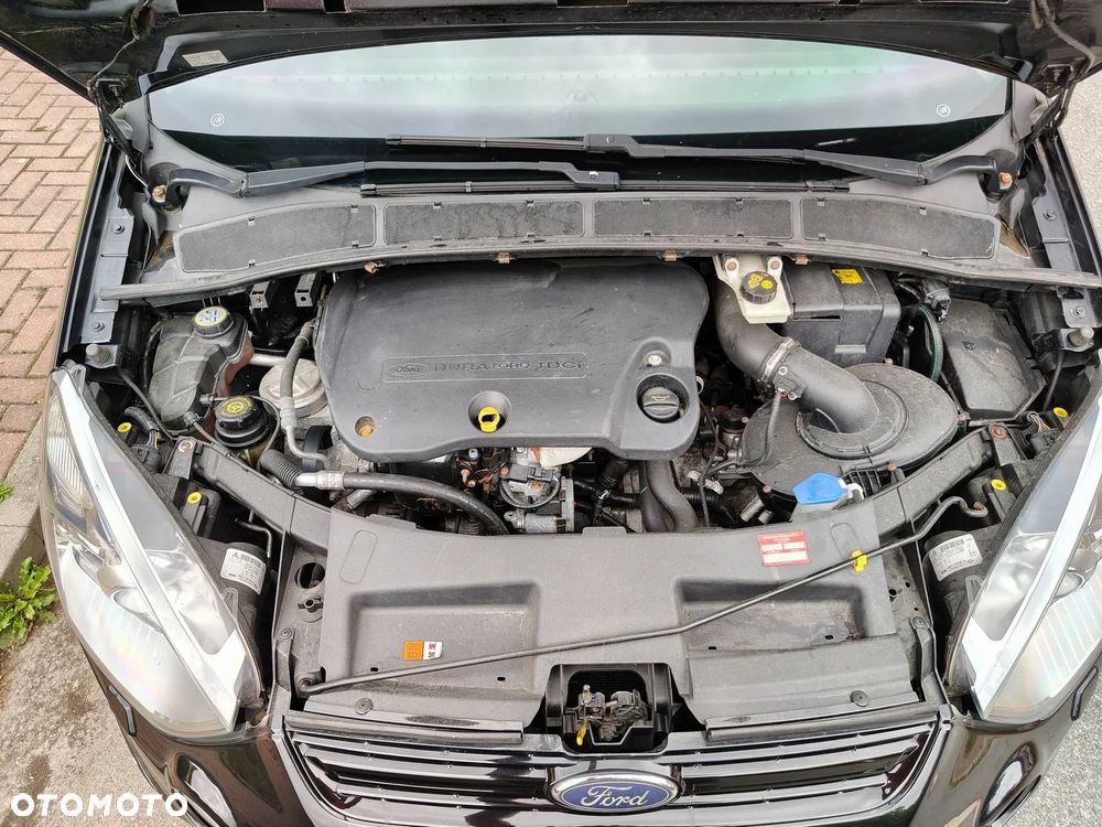 Ford S-Max - 36