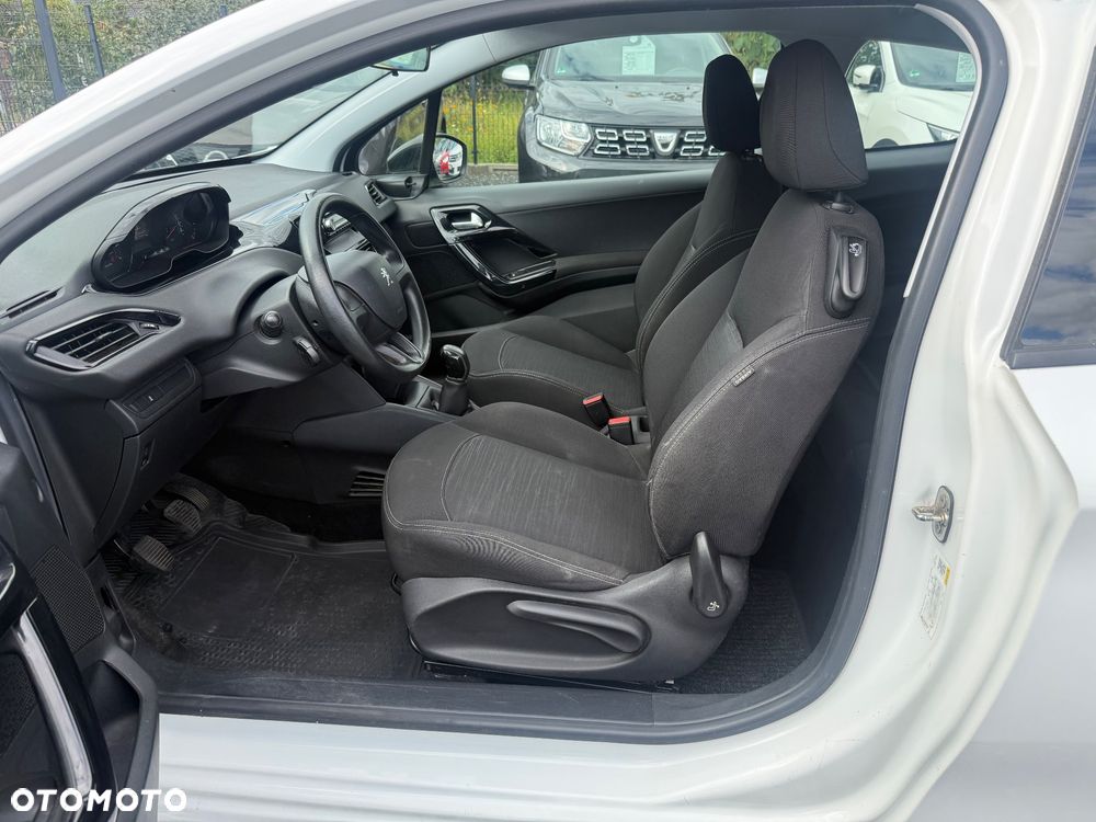 Peugeot 208 68 VTI Access - 14