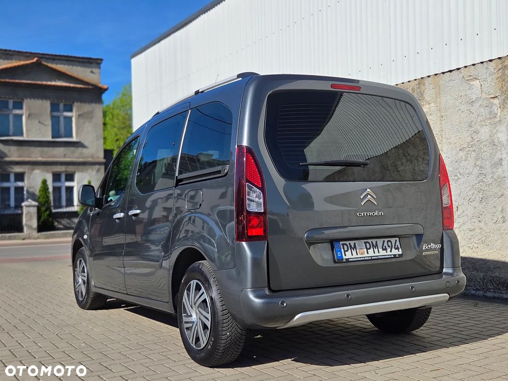 Citroën Berlingo Multispace e-HDi 90 FAP EGS6 Exclusive - 4