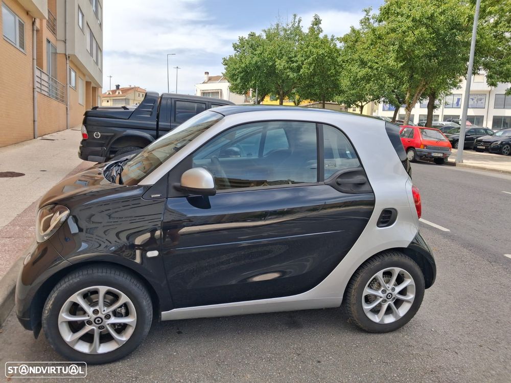 Smart ForTwo Coupé 1.0 mhd Passion 71 - 4