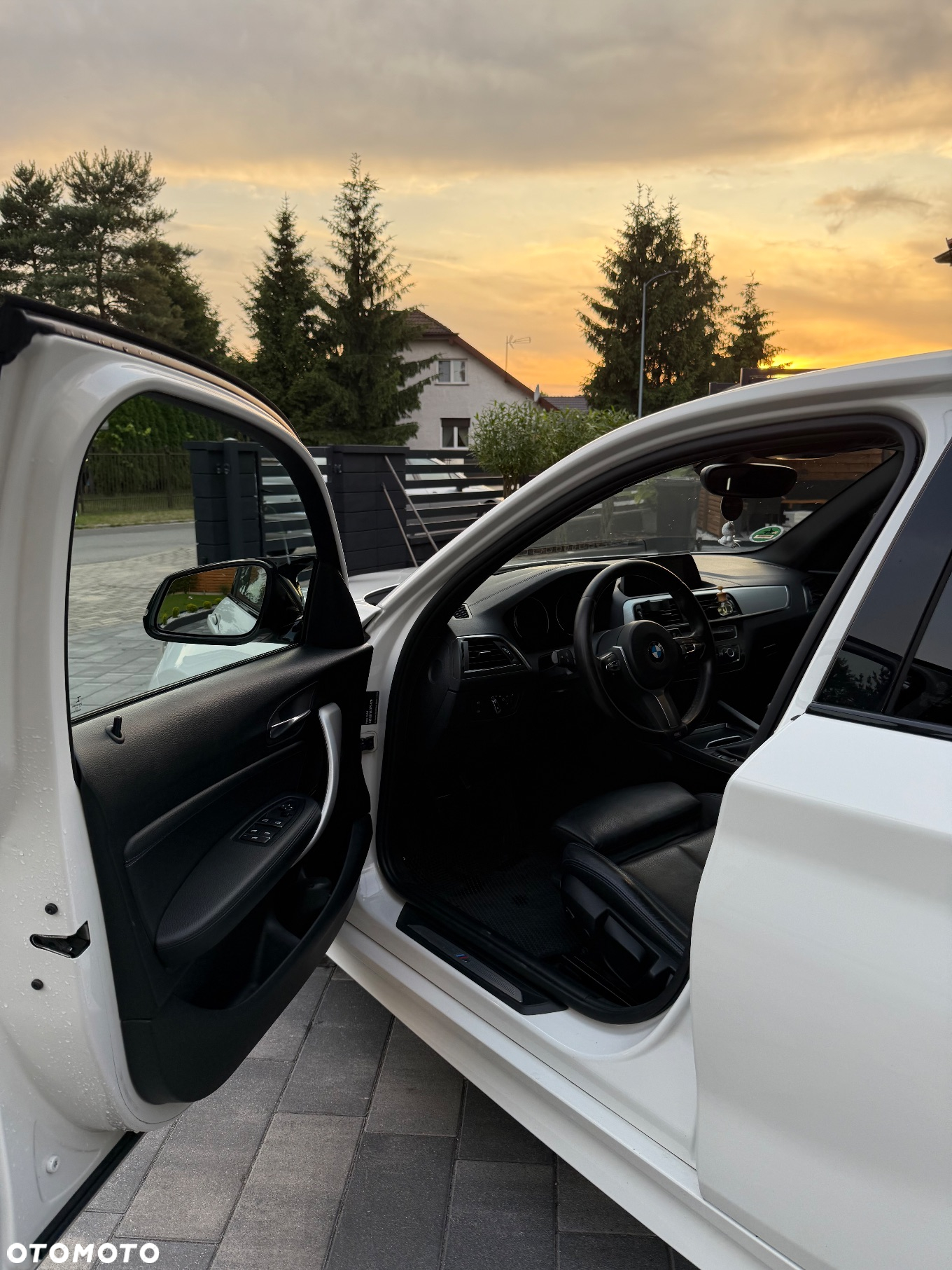 BMW Seria 1 118i M Sport - 12