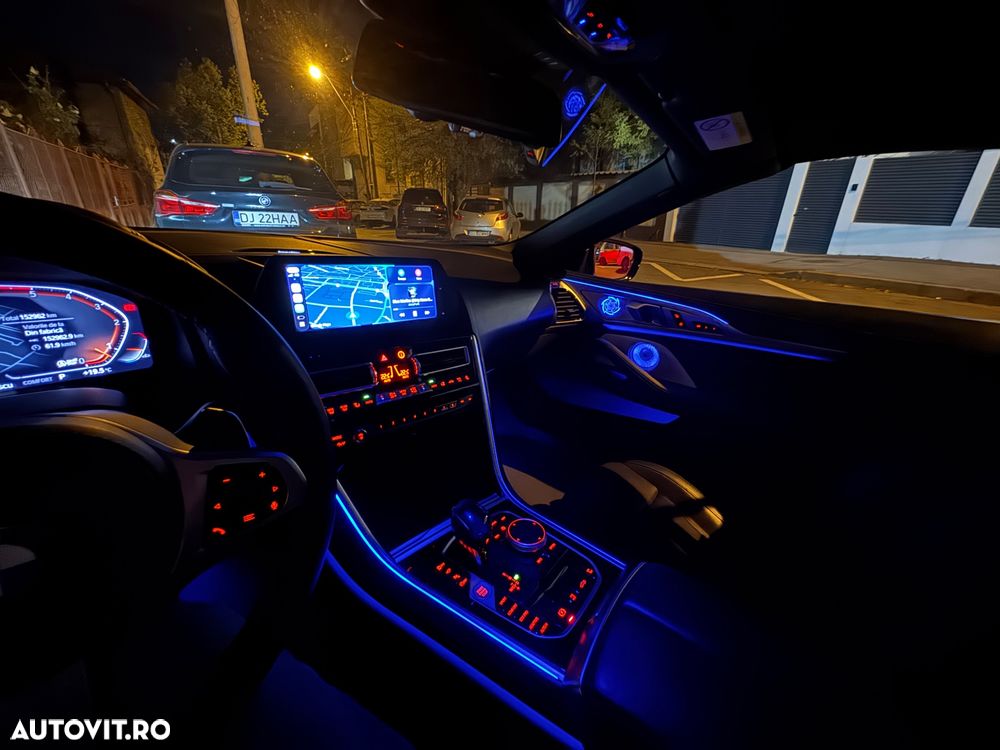 BMW Seria 8 - 8