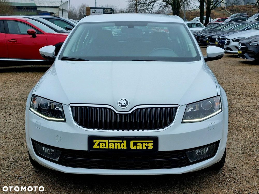 Skoda Octavia 1.6 TDI Active DSG - 3