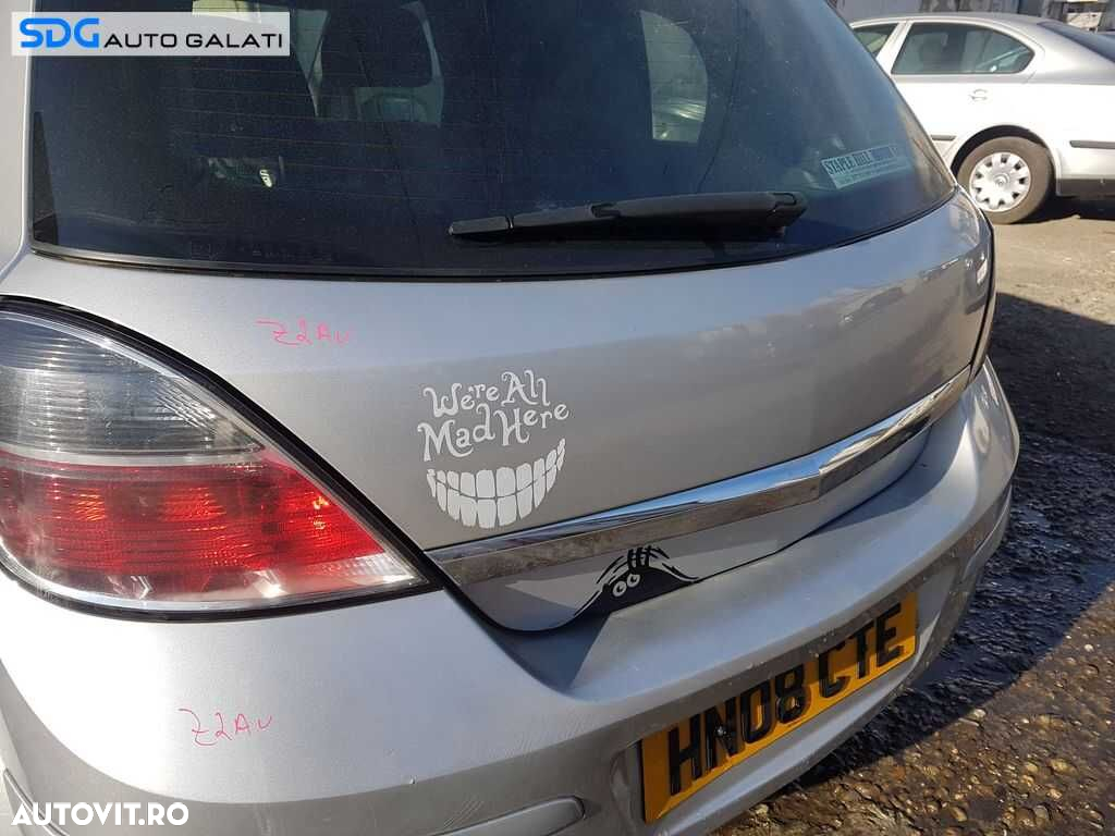 Hayon Haion Portbagaj Dezechipat cu Luneta Geam Sticla Opel Astra H Hatchback 2004 - 2010 Cod Culoare Z2AU - 3