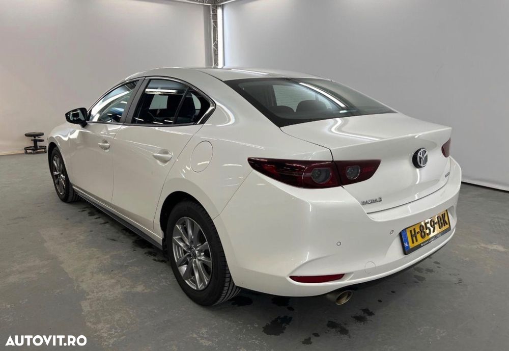Mazda 3 X180 MHEV GT - 4
