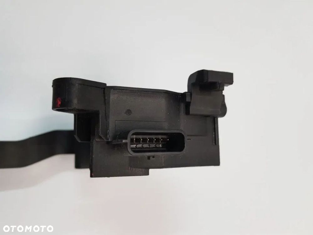 PEDAŁ POTENCJOMETR GAZU 180020000R TALISMAN LIFT - 4