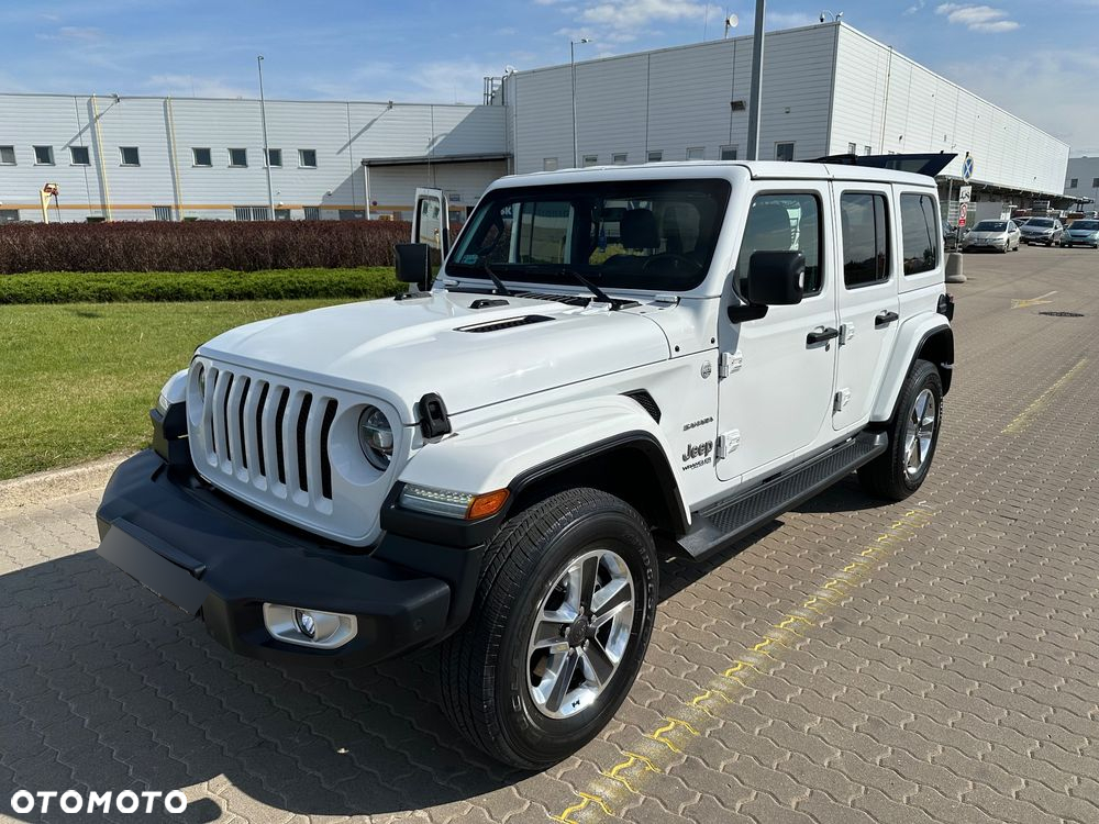 Jeep Wrangler Unlimited GME 2.0 Turbo Sahara - 26