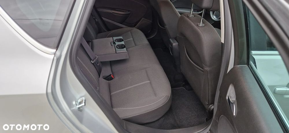 Opel Astra 1.4 Turbo Exklusiv - 13