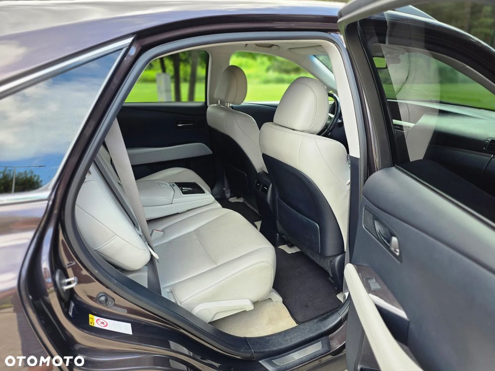 Lexus RX - 21