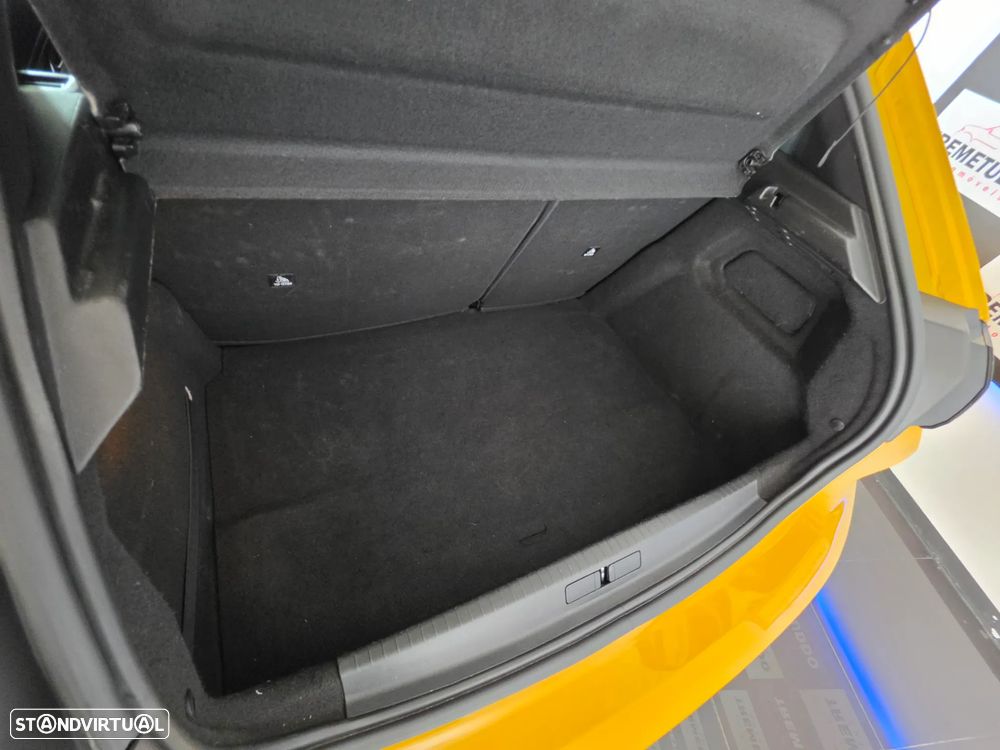 Peugeot 208 PureTech 75 Active - 12