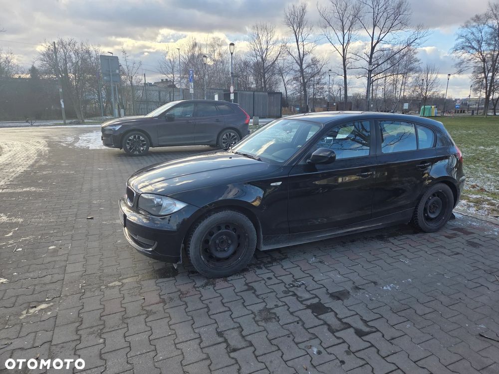 BMW Seria 1 116i - 4