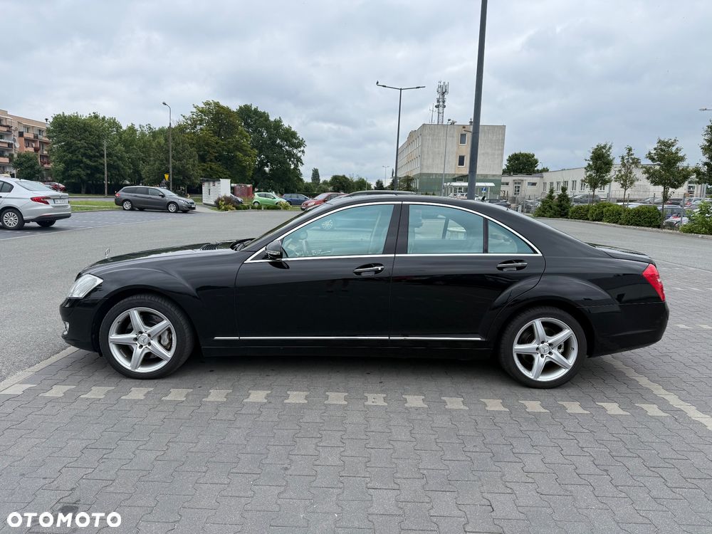 Mercedes-Benz Klasa S 500 4-Matic - 22
