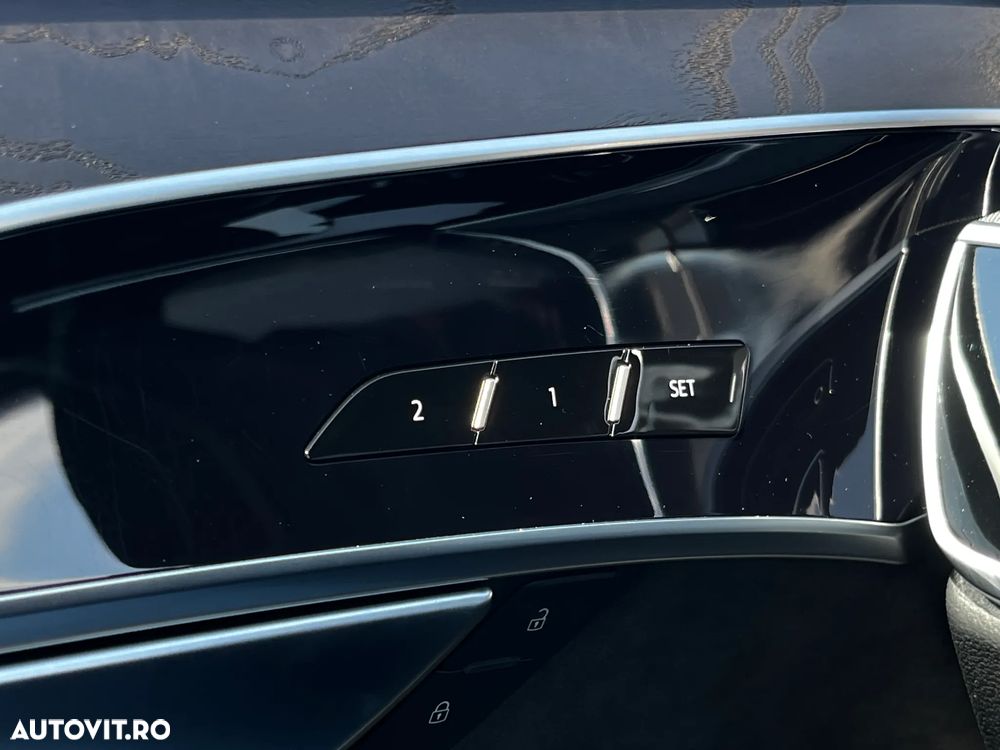 Audi A8 - 25