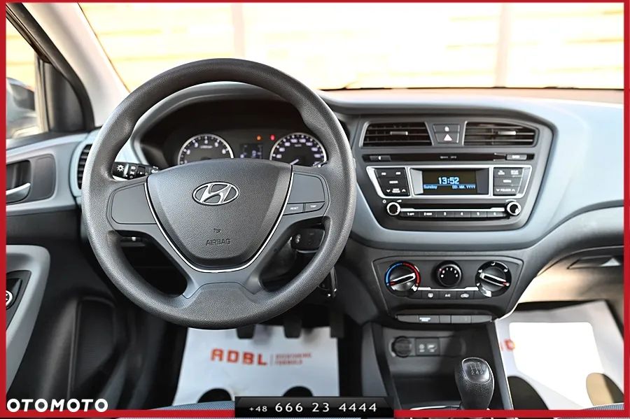 Hyundai i20 1.2 Pure - 19