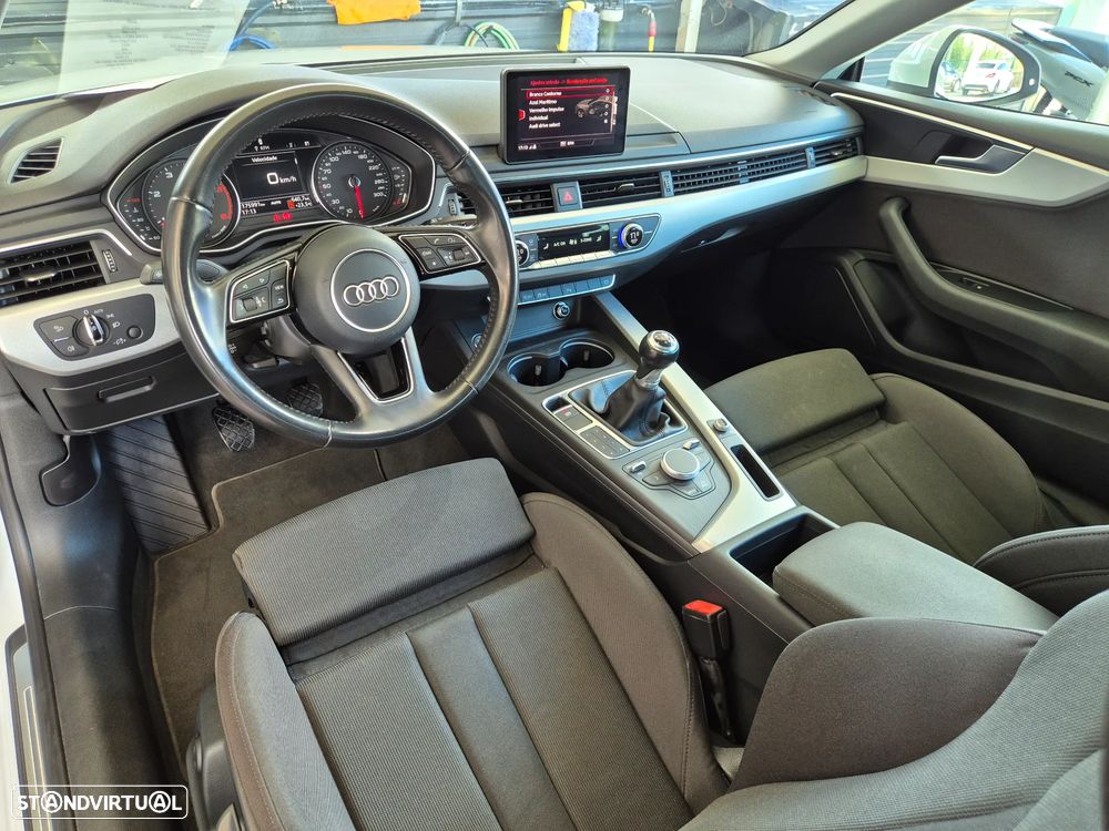 Audi A5 2.0 TDI S-line - 8