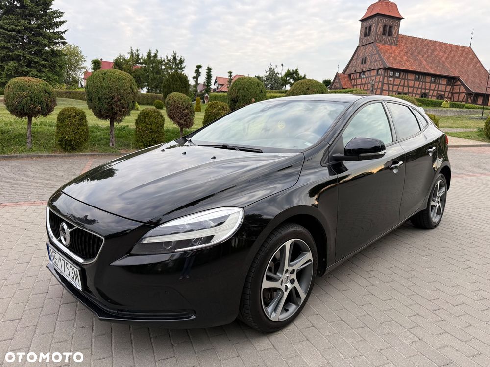 Volvo V40 D3 Momentum - 16