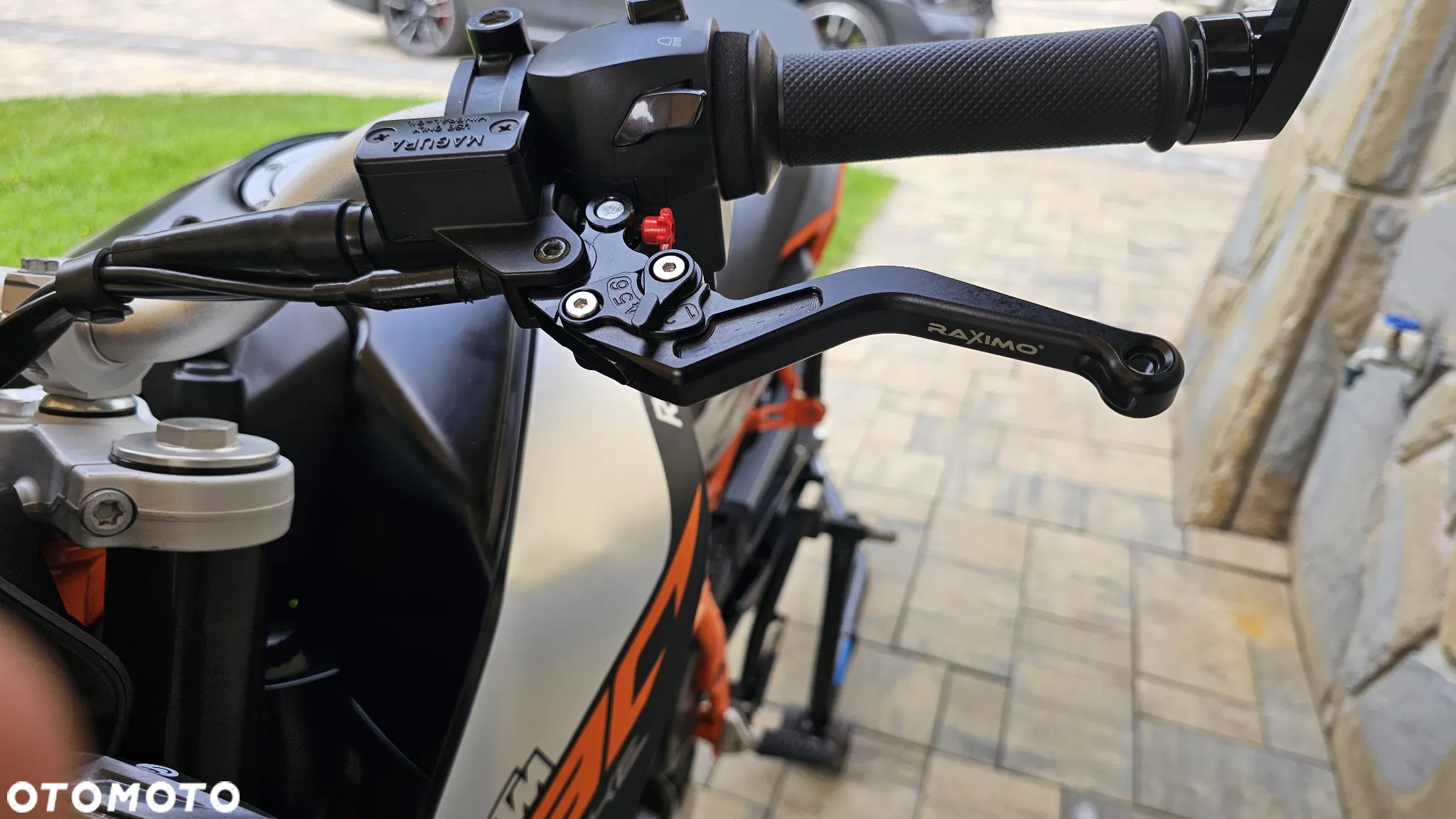 KTM Duke - 16