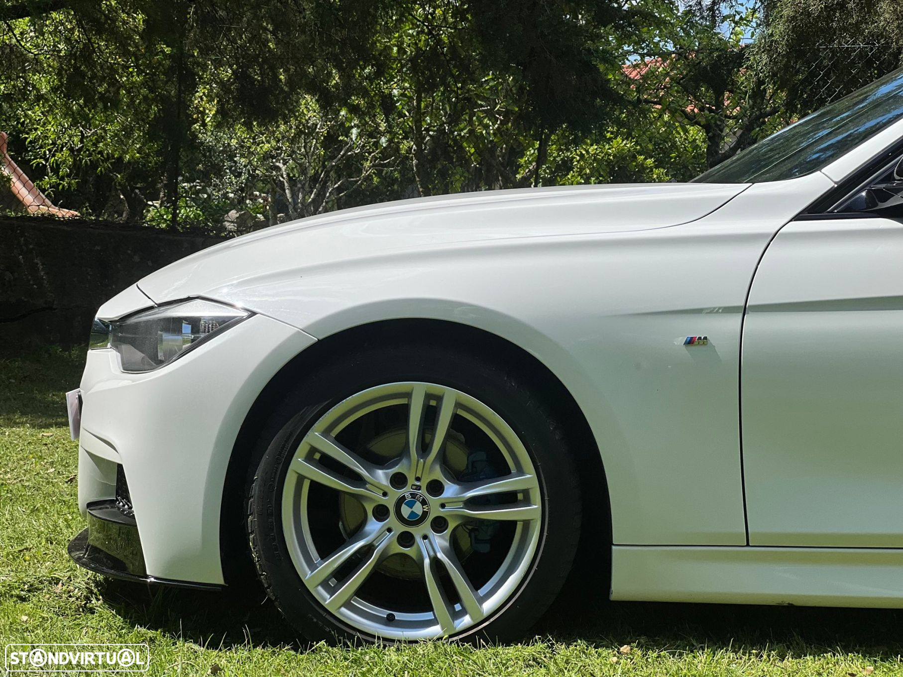 BMW 318 d Touring Pack M - 13