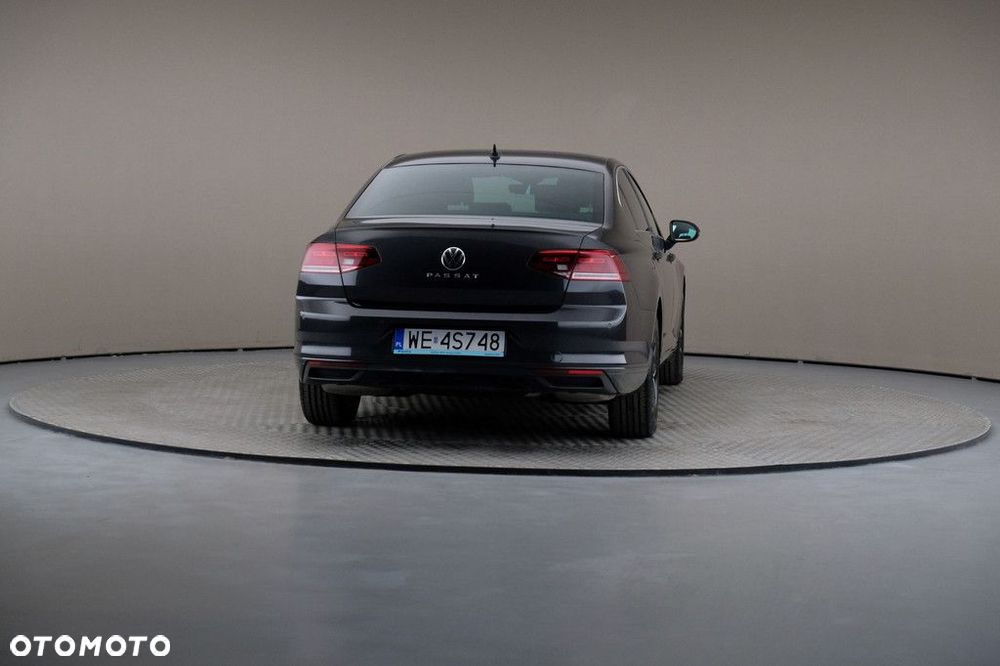 Volkswagen Passat 2.0 TSI Business DSG - 5