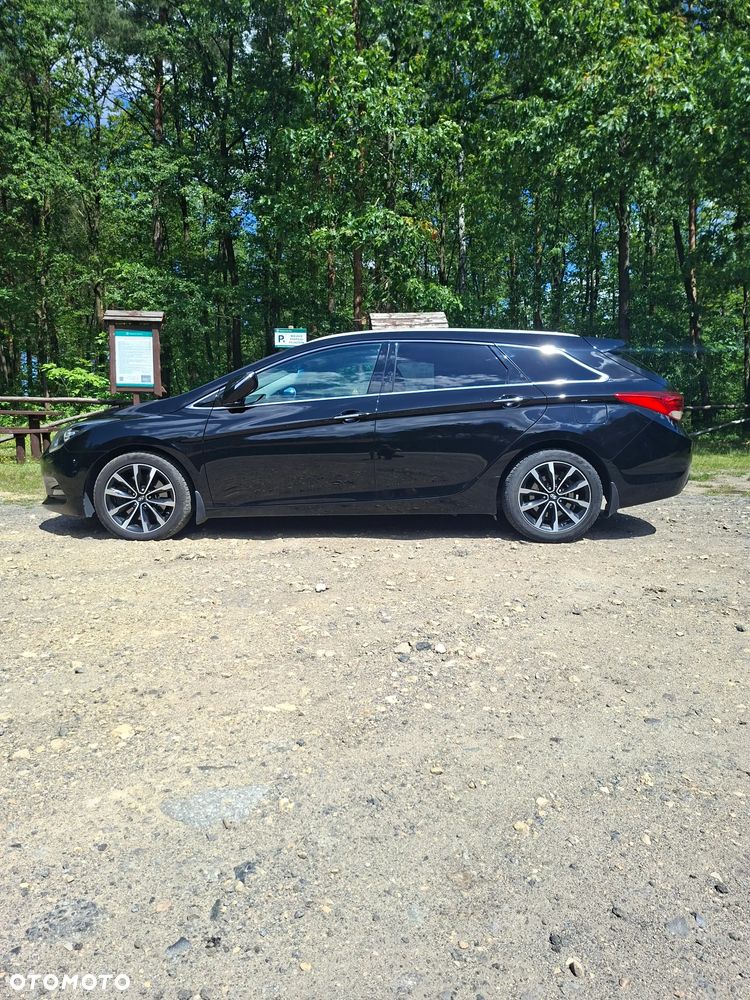 Hyundai i40 1.7 CRDi Premium DCT - 16