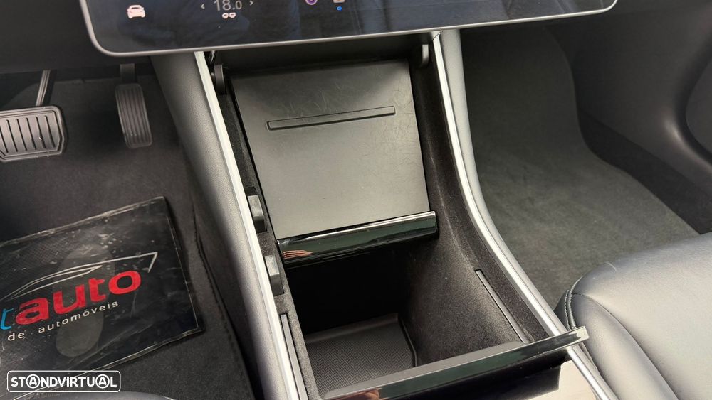 Tesla Model 3 Standard Range Plus RWD - 36