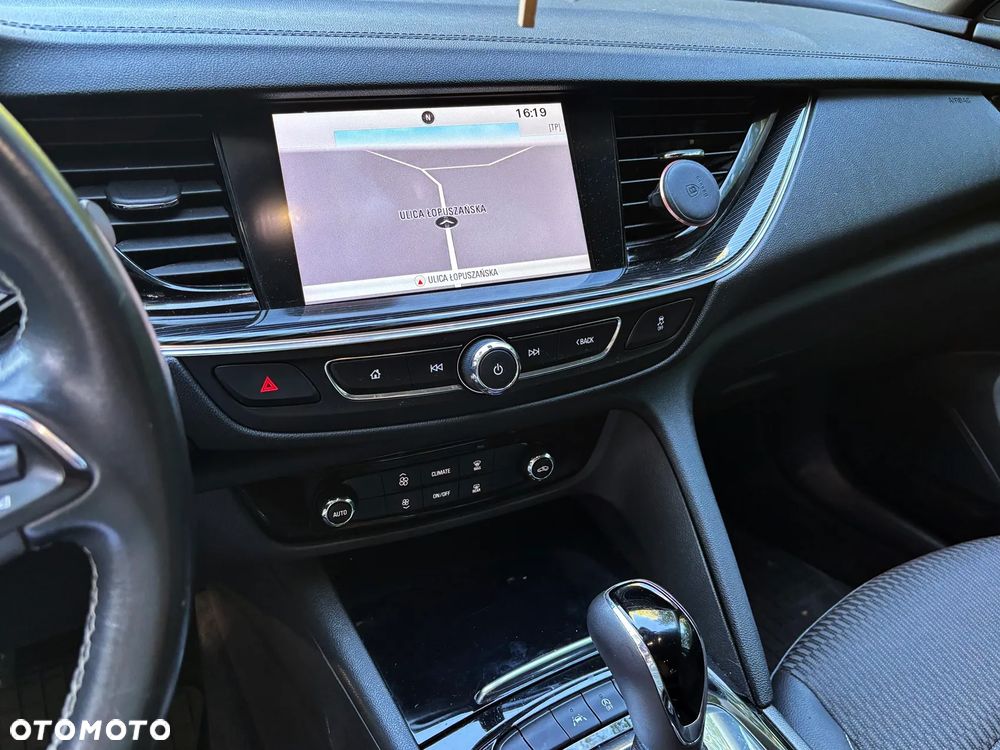 Opel Insignia 1.6 Automatik Edition - 17
