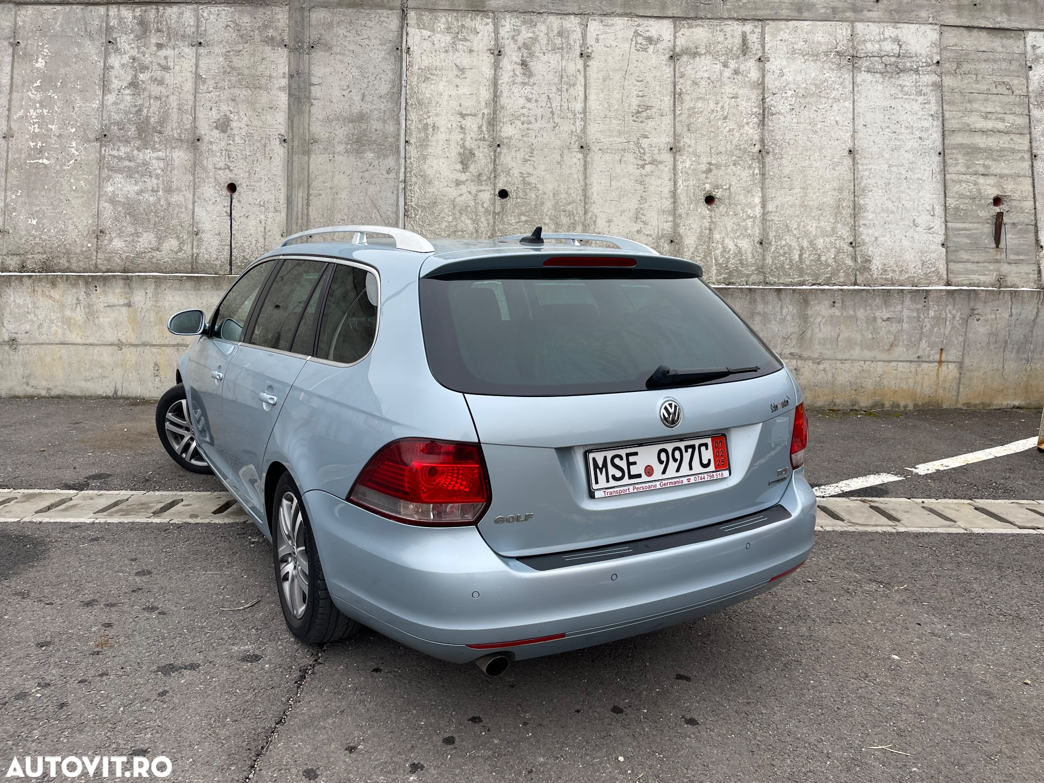 Volkswagen Golf 1.6 TDI BlueMotion Technology DPF Highline DSG - 9